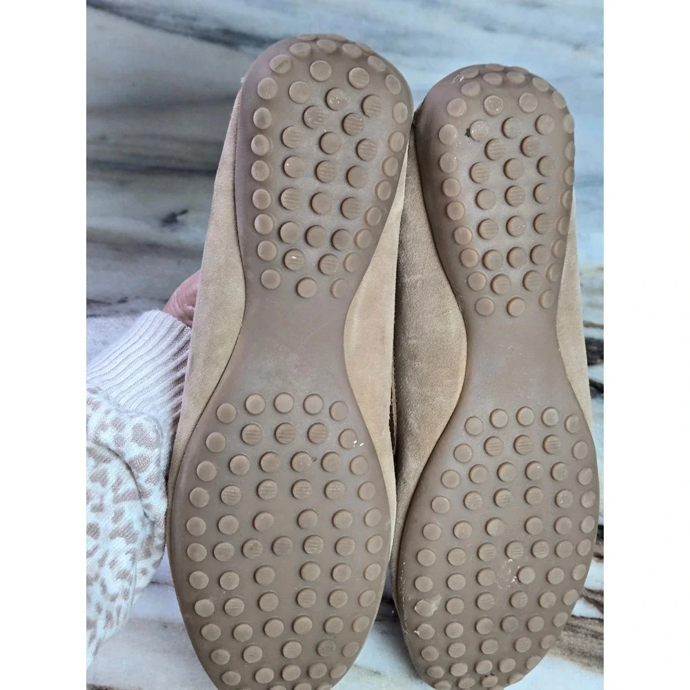 Vaneli Womens 7.5 A‎ Tan Suede Studded Driving Moccasins Loafers Beige Bow Shoes